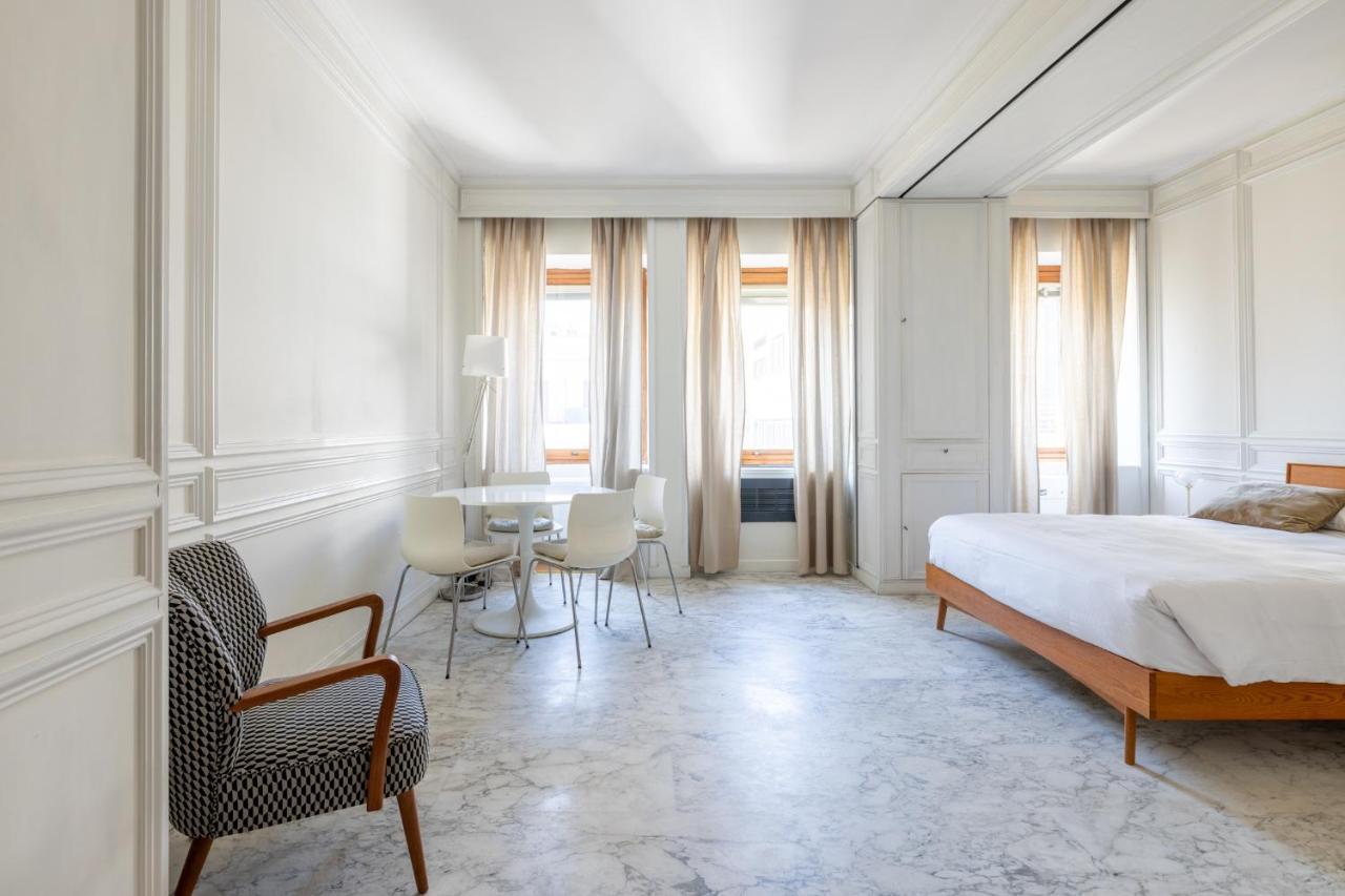 Appartement White In *